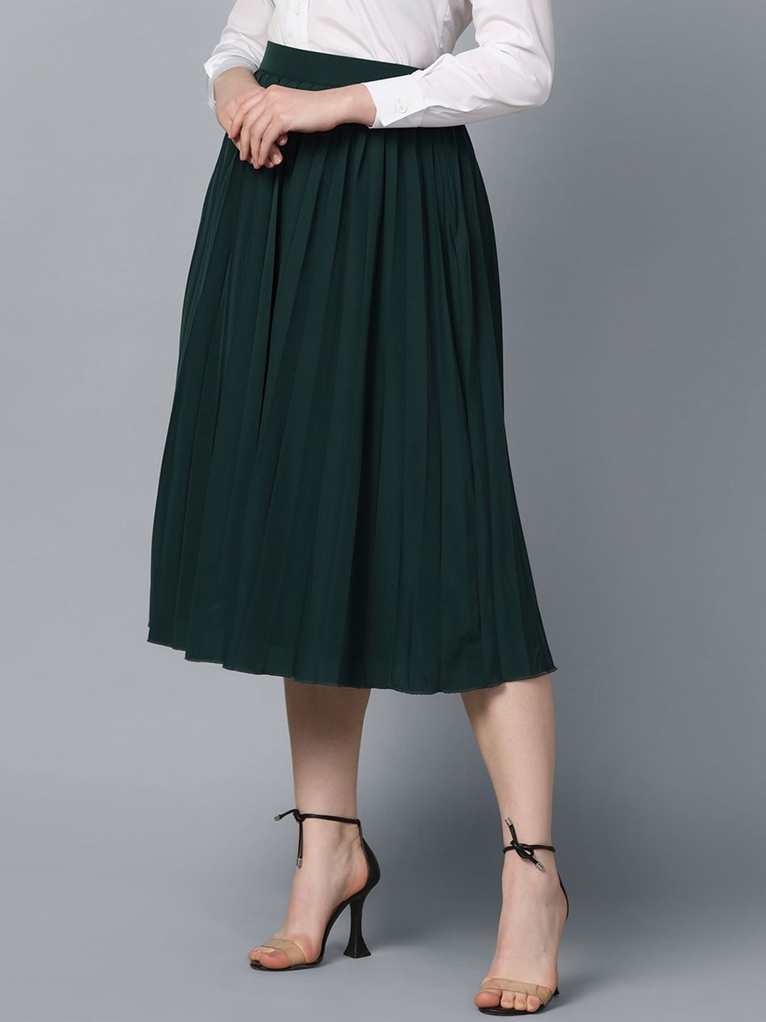 Pleated skirt- Bottle green