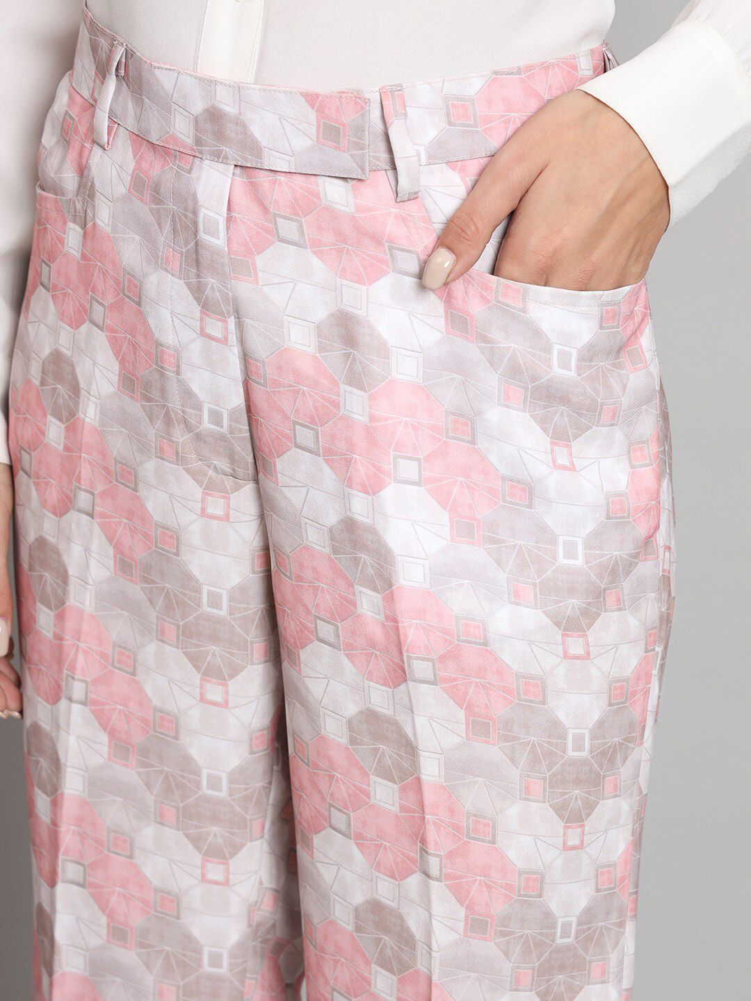 Mid Waist Printed Straight Fit Trouser- Pink