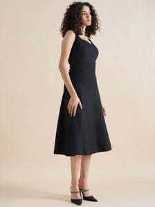 Structured Sweetheart-Neck Linen Lycra Black Stretchable Midi Dress