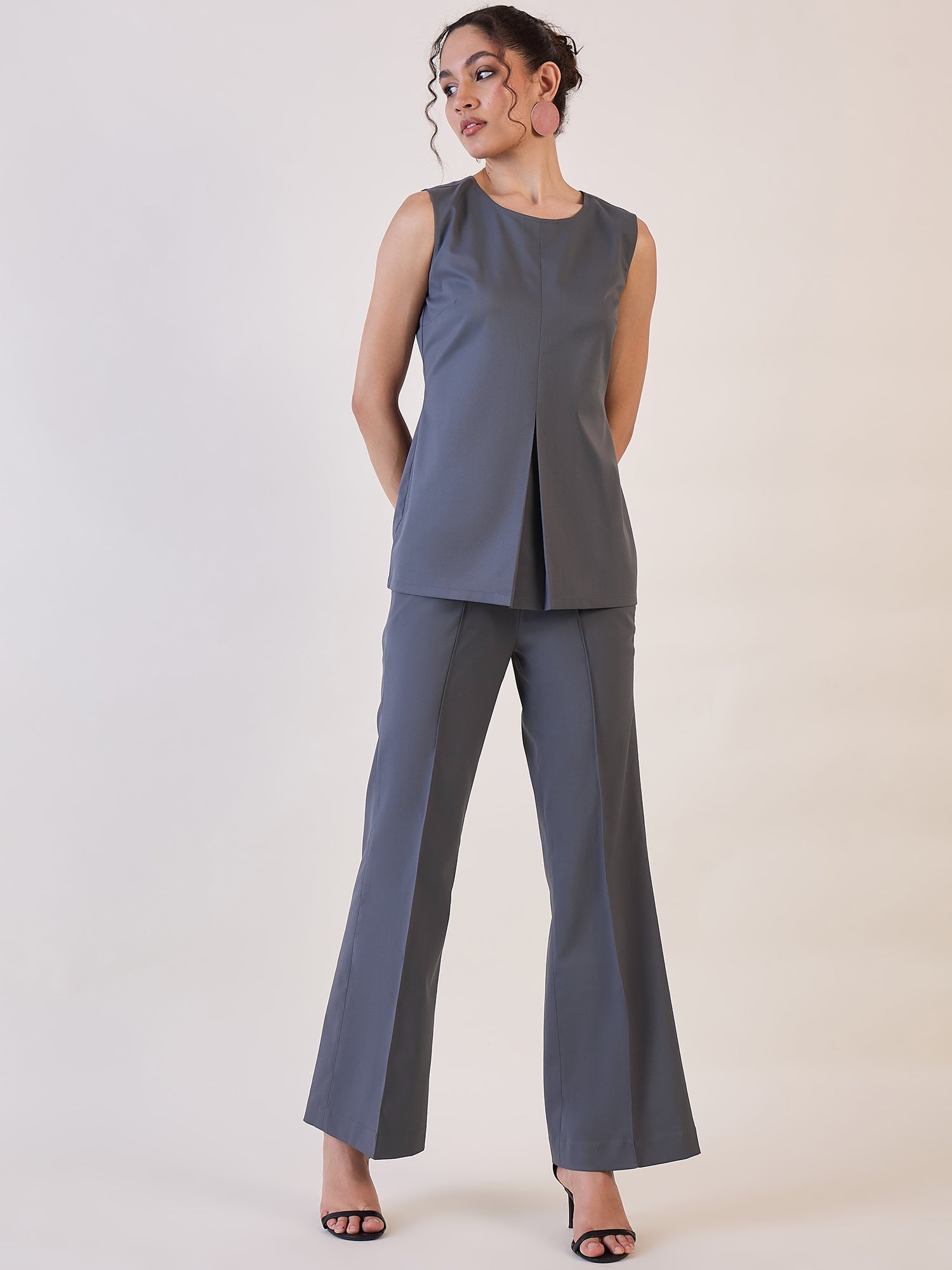Grey Round Neck Top With Straight Pant