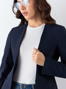 Minimalist Regular Fit Blazer Paired With Trouser In Stretchable Fabric