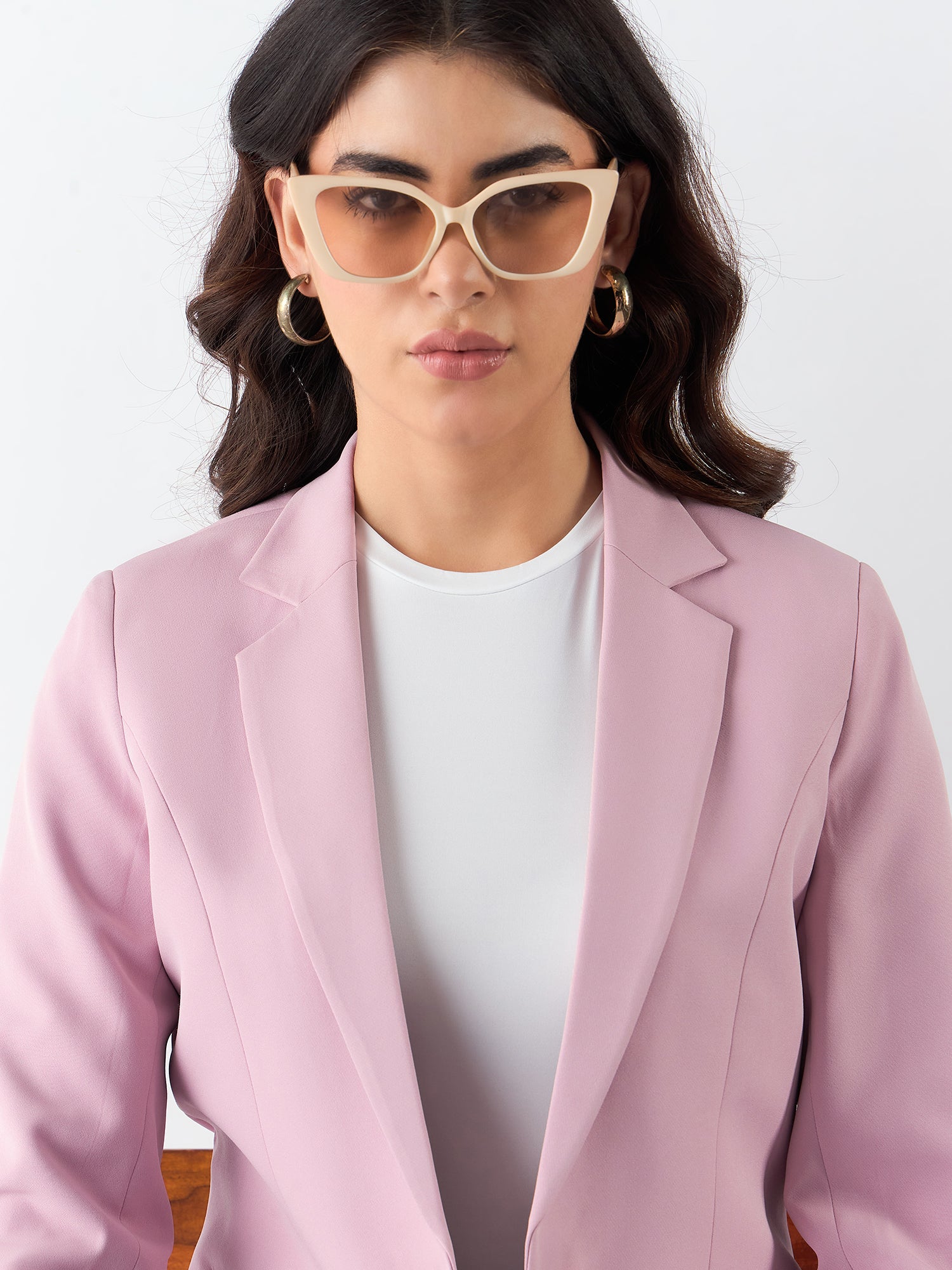 Pink Notched Lapel Single Breasted Blazer With Trouser In Stretchable Fabric