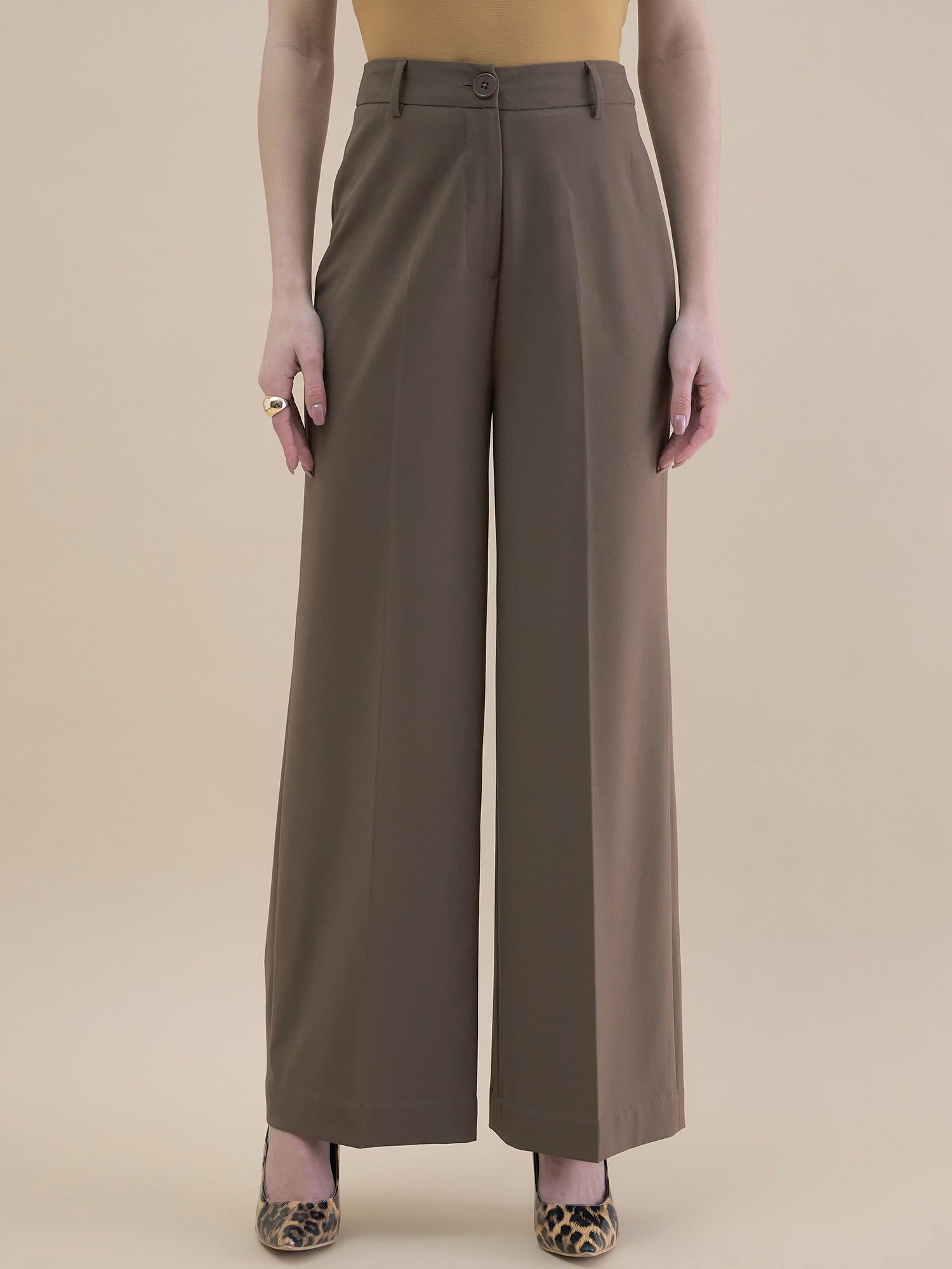 Women High Waist Tailored Fit Straight Leg Trouser In Stretch Fabric